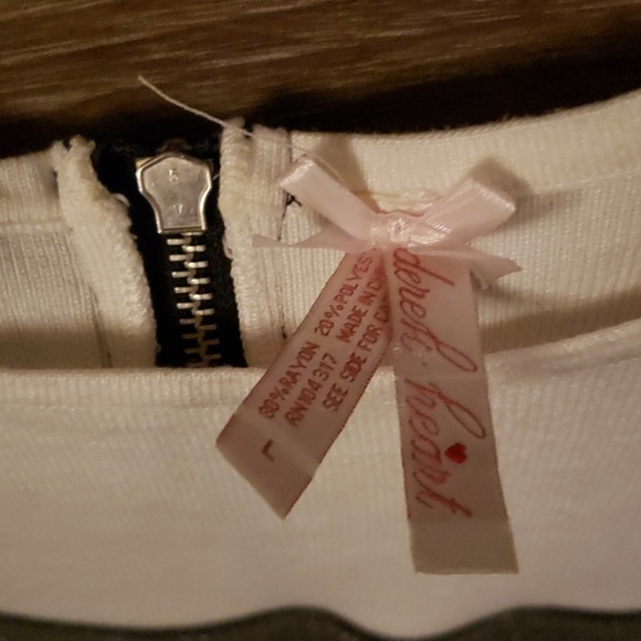 Black and White cotton dress with shimmery waist - Picture 2 of 8